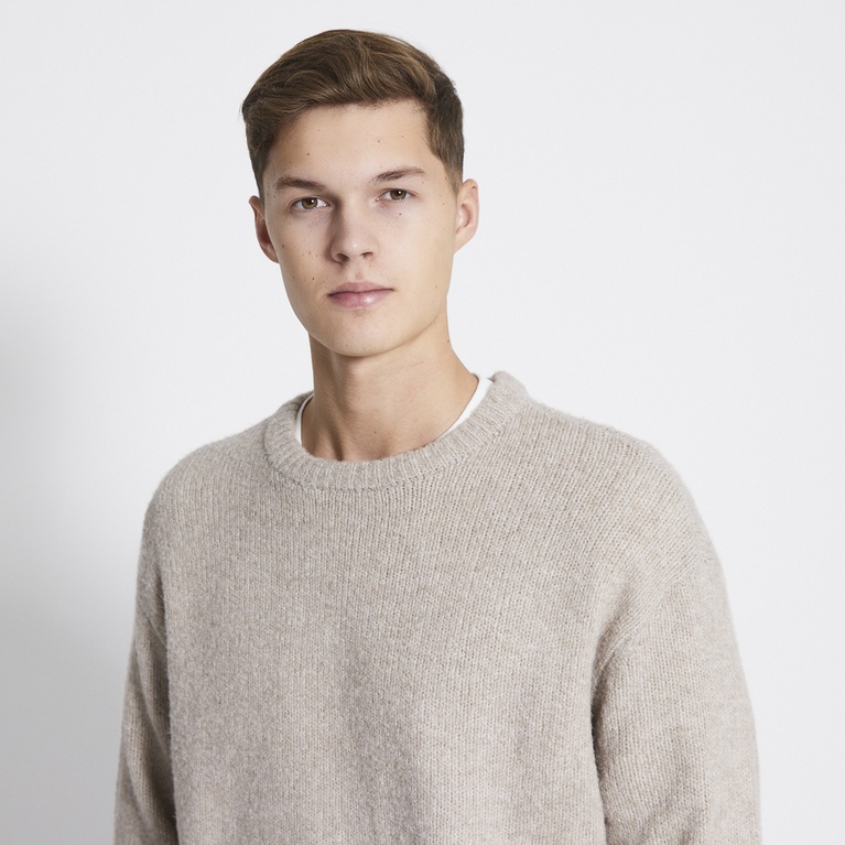 Strikket trøje "Ryan" Strikket trøje "Ryan"